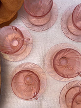 Charger l'image dans la galerie, tasses à café rose vereco duralex