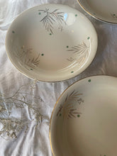 Charger l'image dans la galerie, Assiettes creuses vintage - Boch La Louvière - 5 unités
