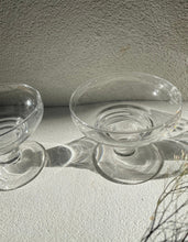 Charger l'image dans la galerie, Coupes à champagne - Verre gravé
