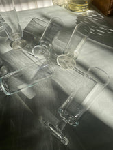 Charger l'image dans la galerie, Flutes à champagne Luminarc - Années 70
