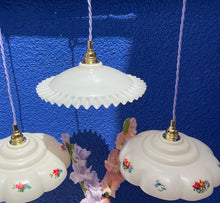 Charger l'image dans la galerie, trio de suspensions vintage
