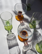 Charger l'image dans la galerie, verres à vin vintage
