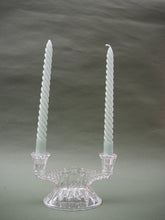 Charger l'image dans la galerie, Chandelier vintage en verre ciselé - Deux branches
