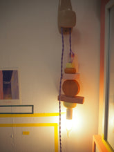 Charger l'image dans la galerie, Lampe baladeuse upcyclée -Bois coloré et cable torsadé
