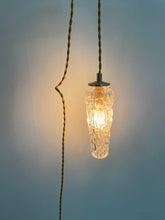 Charger l'image dans la galerie, Lampe baladeuse - Globe conique transparent
