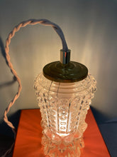 Charger l'image dans la galerie, Lampe baladeuse vintage - Globe transparent années 50
