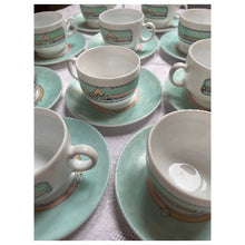 Charger l'image dans la galerie, lot de tasses vintage
